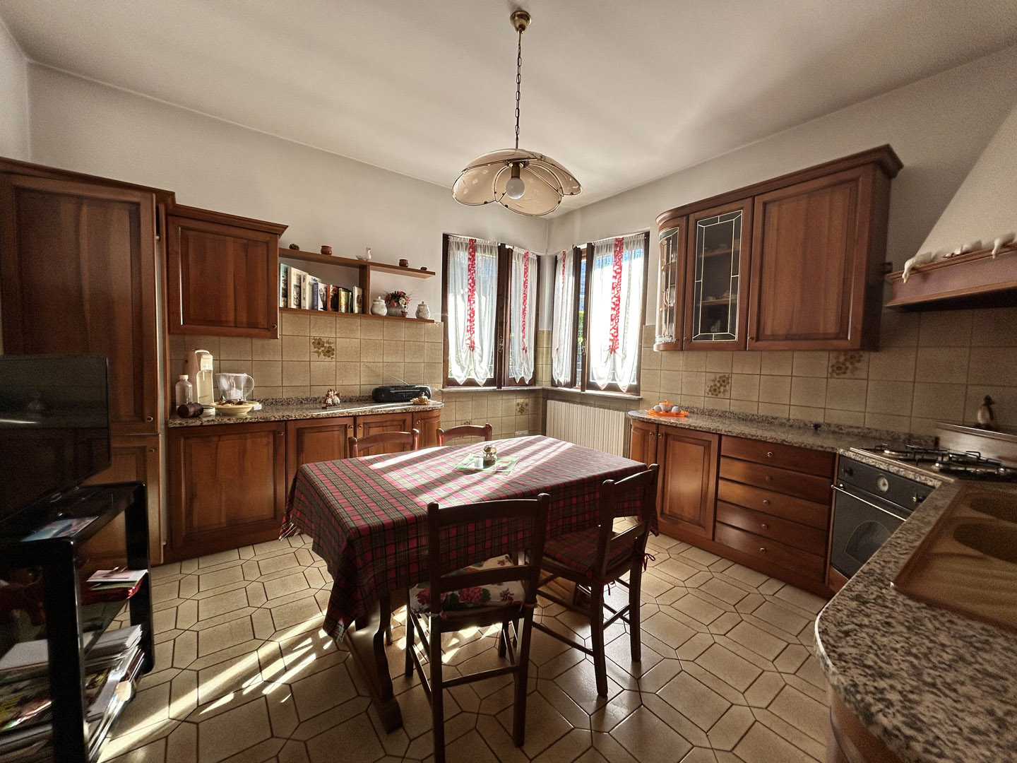 HABITAT VARESE VILLA AZZATE CENTRO VIA CADORE (2)