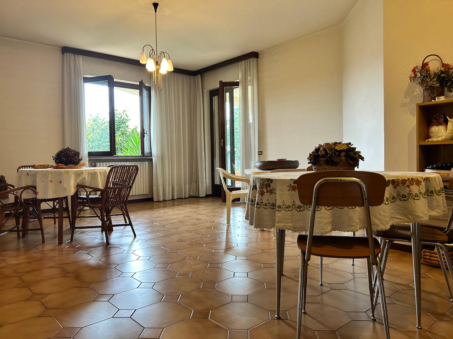 HABITAT VARESE VILLA AZZATE CENTRO VIA CADORE (42)