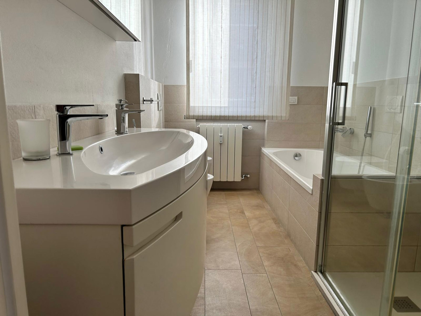 Trilocale via Carlo Frattini 28, Casbeno, Varese (1)